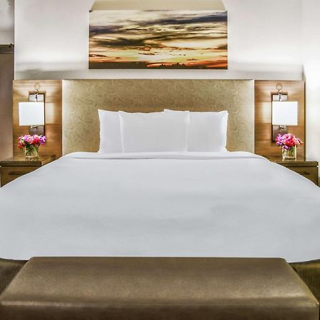 Hilton Dallas-Park Cities Bagian luar foto