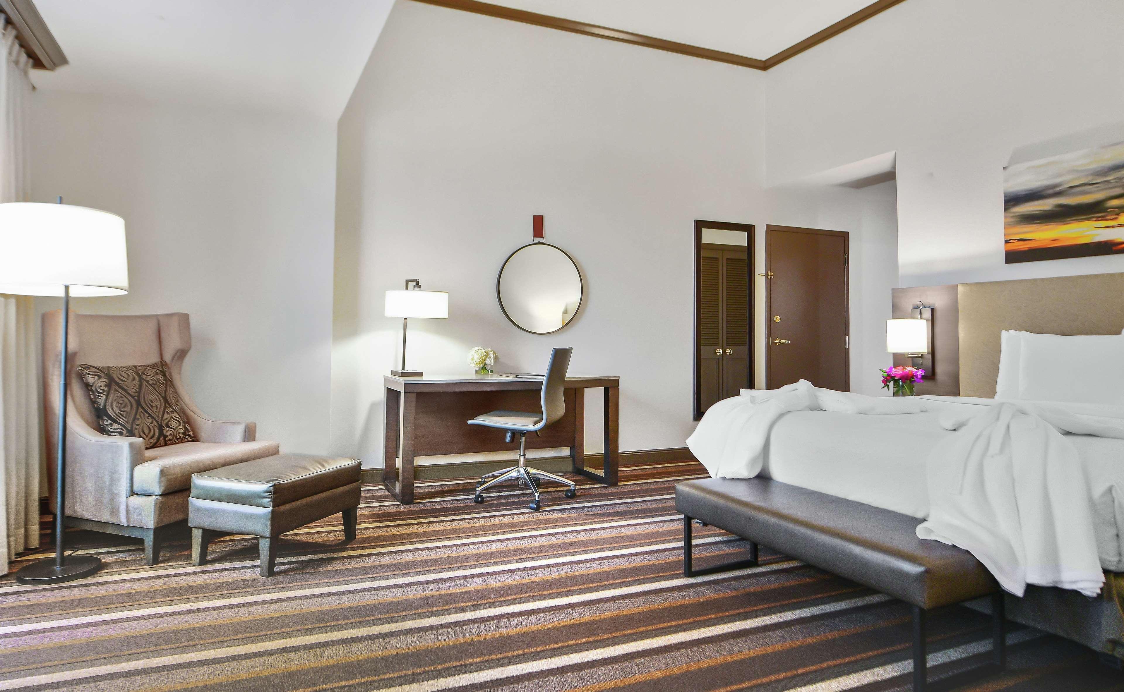 Hilton Dallas-Park Cities Bagian luar foto