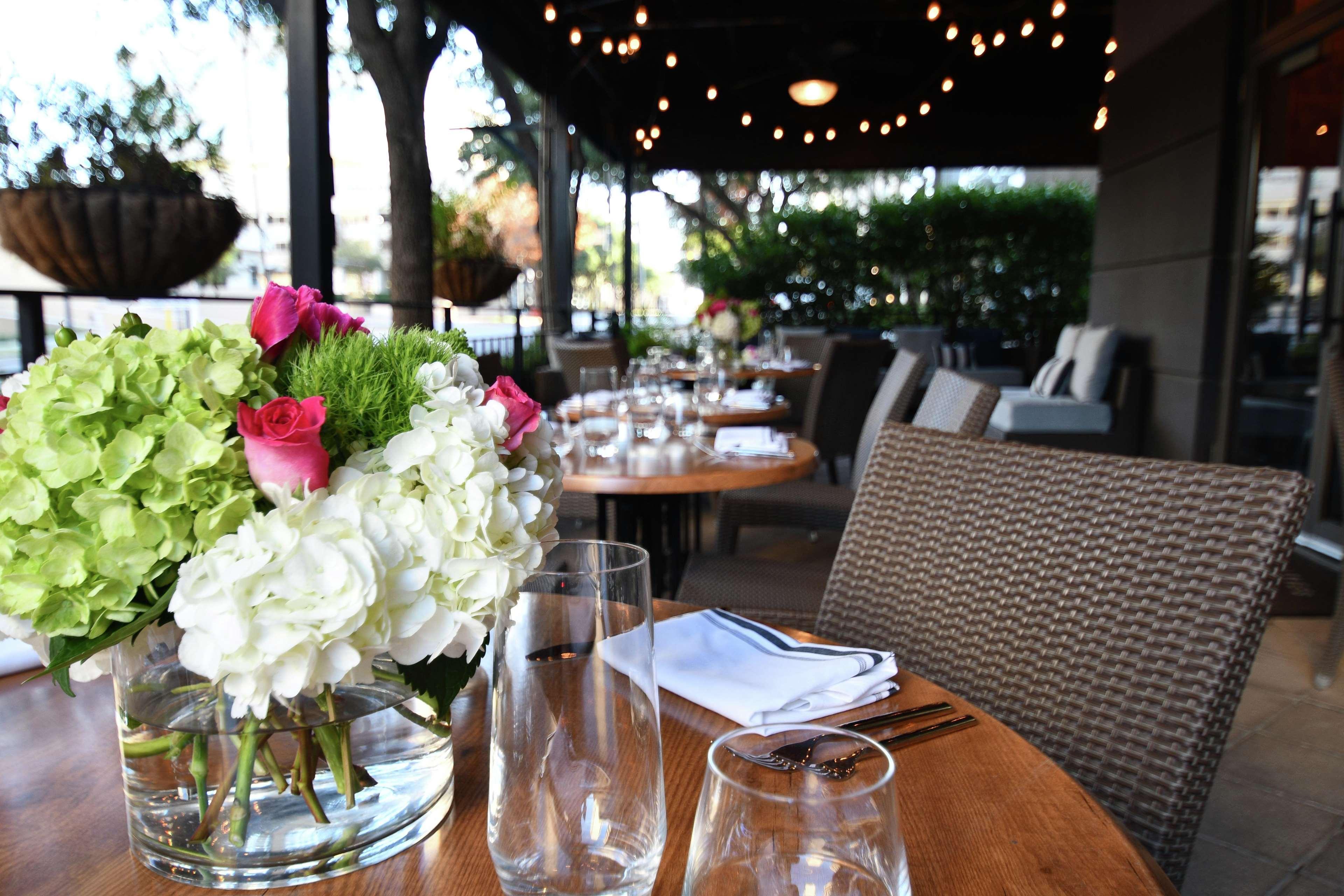 Hilton Dallas-Park Cities Bagian luar foto