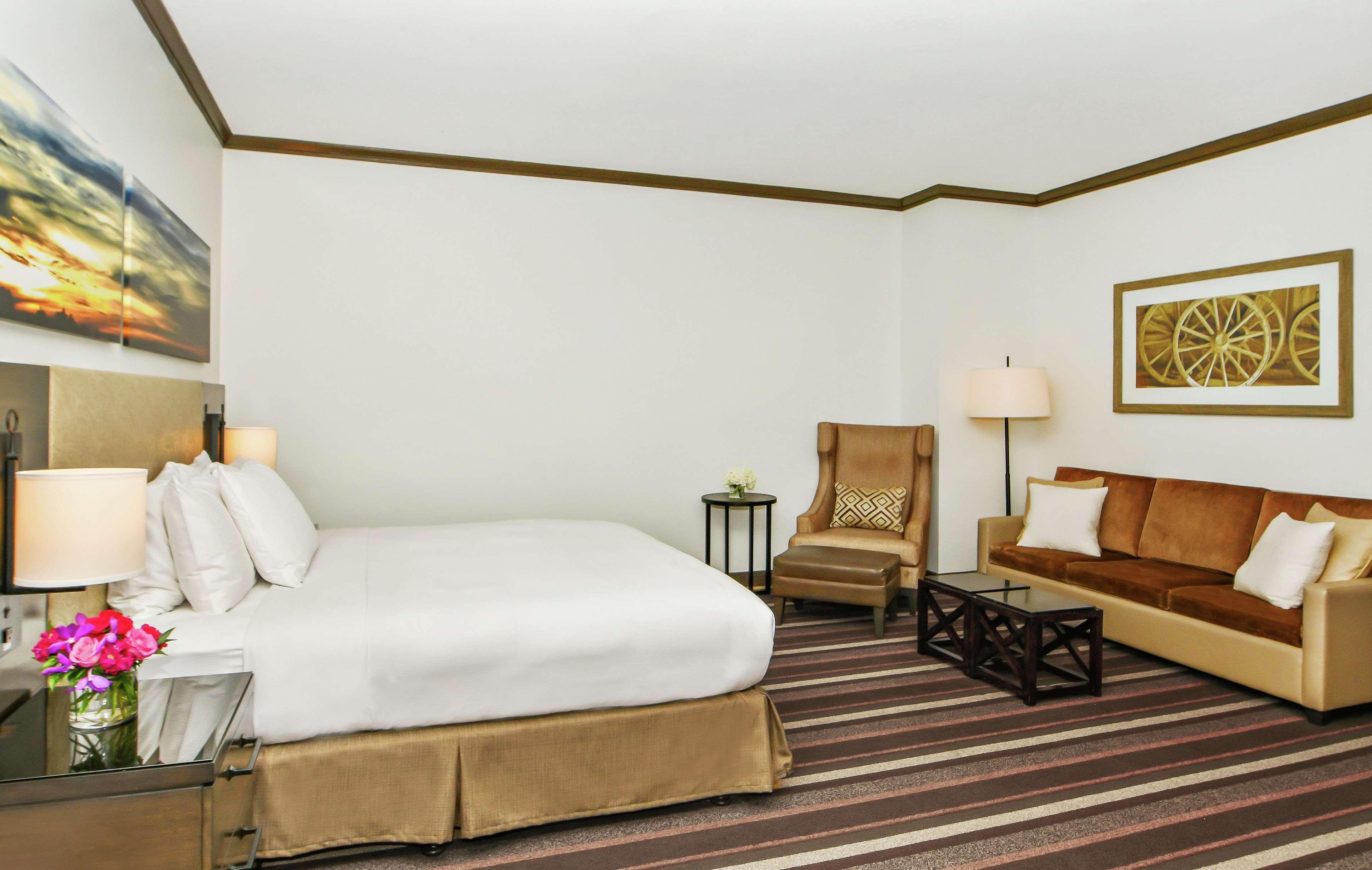 Hilton Dallas-Park Cities Bagian luar foto