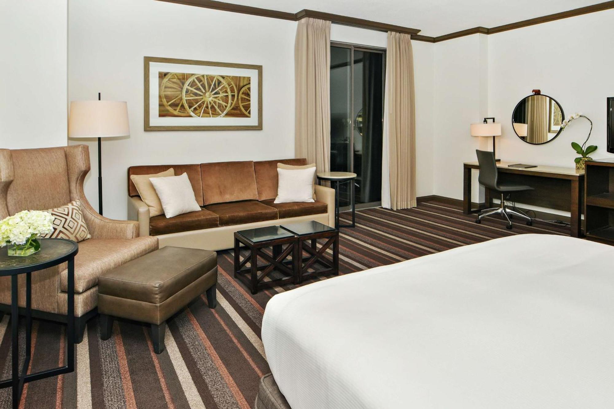 Hilton Dallas-Park Cities Bagian luar foto